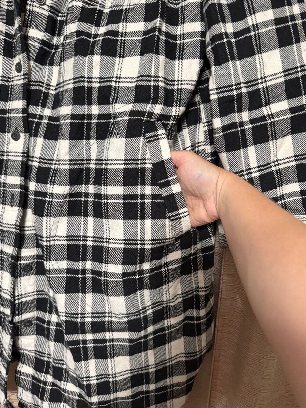 Duluth Trading Co Black and White Plaid Long Shacket